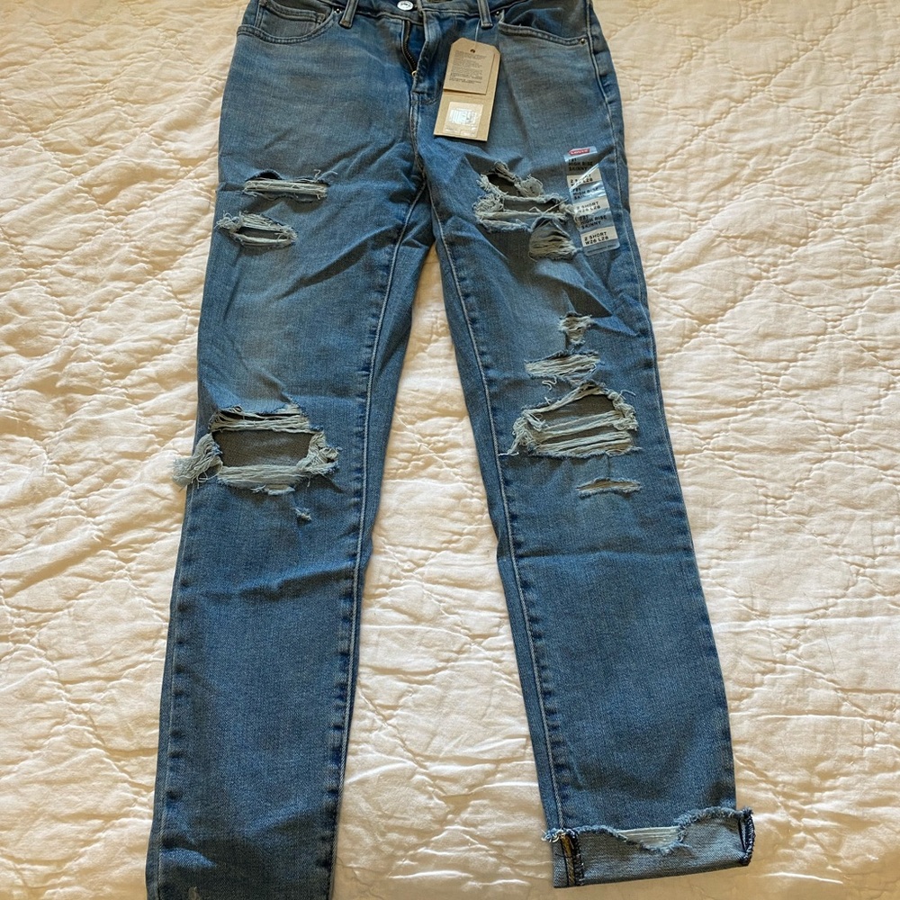 Size 26 Levi jeans